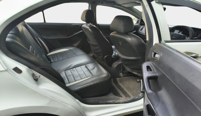 2018 Tata Zest XE PETROL, Petrol, Manual, 1,22,780 km, interior