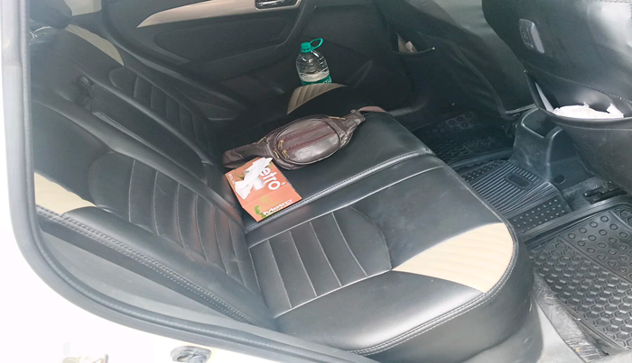 2017 Maruti Vitara Brezza ZDI, Diesel, Manual, 1,76,174 km, interior