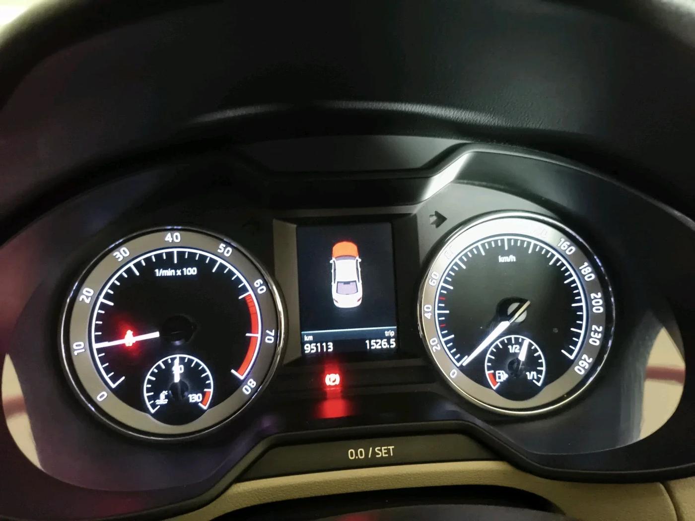 2019 Skoda Octavia STYLE 1.4 TSI, Petrol, Manual, 95,113 km, interior