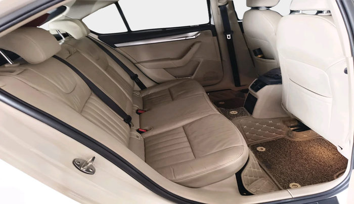 2019 Skoda Octavia STYLE 1.4 TSI, Petrol, Manual, 95,113 km, interior