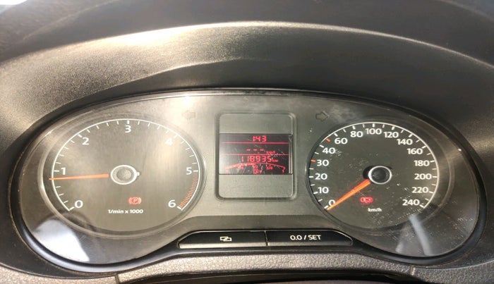 2013 Volkswagen Polo HIGHLINE DIESEL, Diesel, Manual, 1,18,935 km, interior