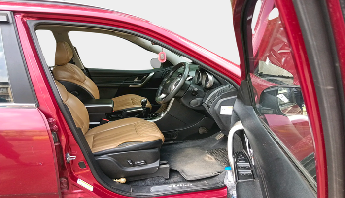 2019 Mahindra XUV500 W11, Diesel, Manual, 89,326 km, interior