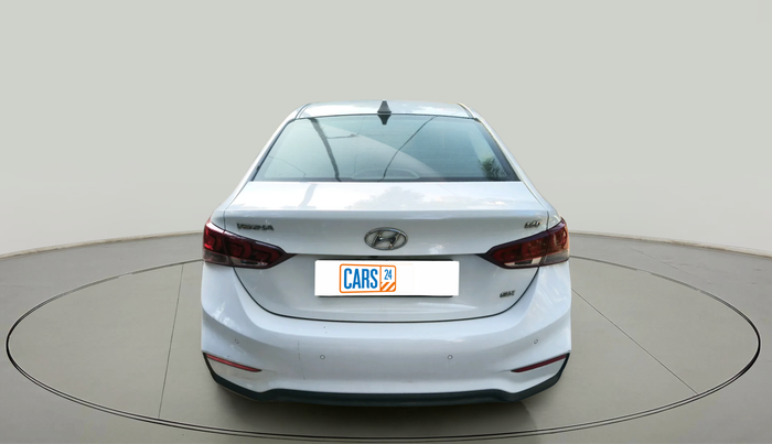 2017 Hyundai Verna 1.6 CRDI SX (O), Diesel, Manual, 43,872 km, exterior