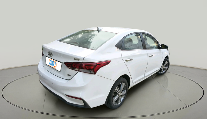 2017 Hyundai Verna 1.6 CRDI SX (O), Diesel, Manual, 43,872 km, exterior