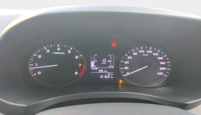 2016 Hyundai Creta SX PLUS 1.6 PETROL, Petrol, Manual, 1,01,631 km, interior