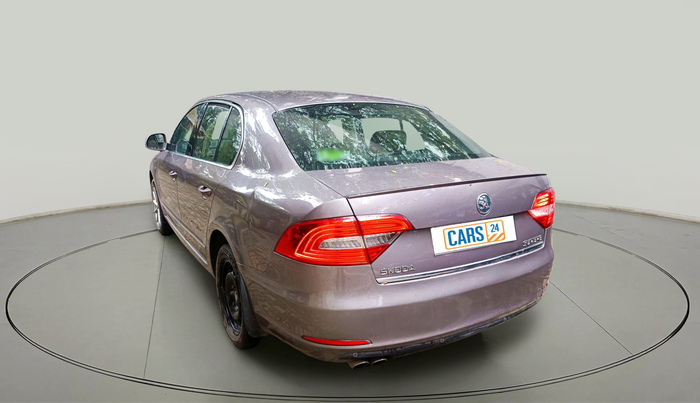 2014 Skoda Superb ELEGANCE 1.8 TSI AT, Petrol, Automatic, 1,23,966 km, exterior