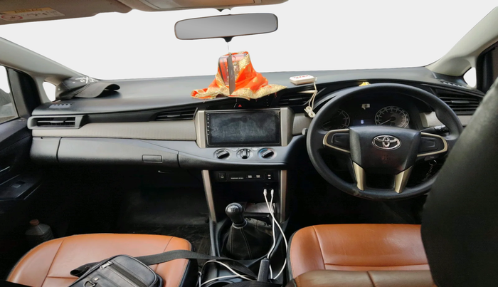 2017 Toyota Innova Crysta 2.4 G 7 STR, Diesel, Manual, 72,930 km, interior