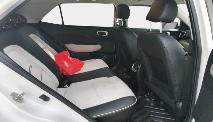 2024 Hyundai VENUE SX (O) 1.0 TURBO DCT, Petrol, Automatic, 6,295 km, interior