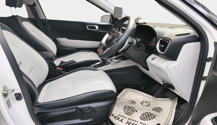 2024 Hyundai VENUE SX (O) 1.0 TURBO DCT, Petrol, Automatic, 6,295 km, interior