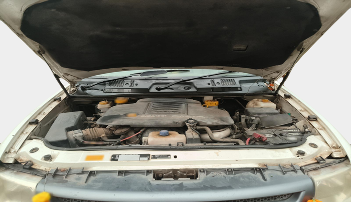 2012 Tata Safari 4X2 EX DICOR, Diesel, Manual, 1,55,169 km, exterior