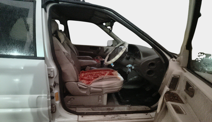 2012 Tata Safari 4X2 EX DICOR, Diesel, Manual, 1,55,169 km, interior