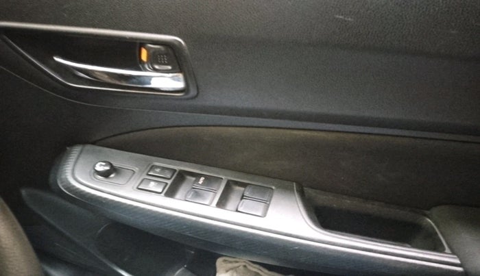 2018 Maruti Swift VXI AMT, Petrol, Automatic, 82,544 km, interior