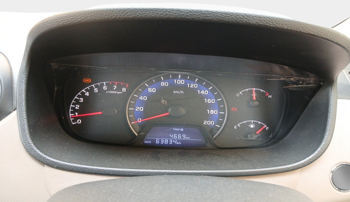 2015 Hyundai Xcent SX 1.2 (O), Petrol, Manual, 63,834 km, interior