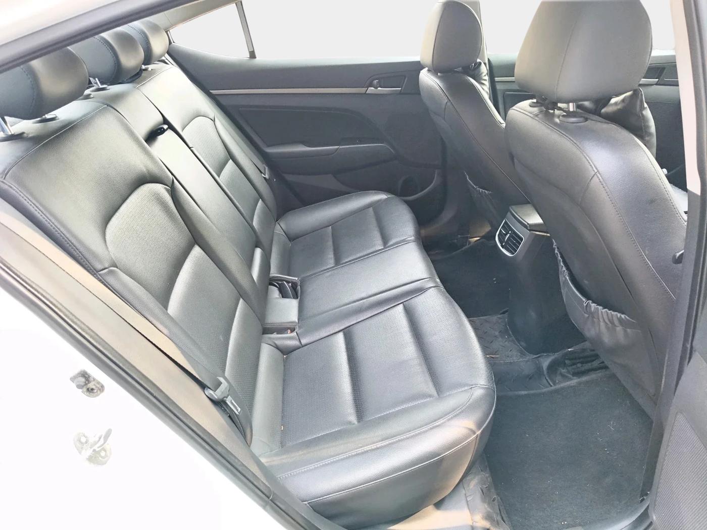 2017 Hyundai New Elantra 2.0 SX(O) AT PETROL, Petrol, Automatic, 82,083 km, interior