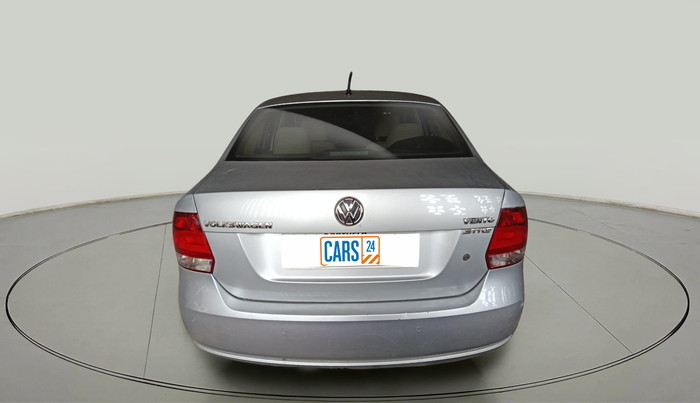 2013 Volkswagen Vento COMFORTLINE 1.6, Petrol, Manual, 38,800 km, exterior