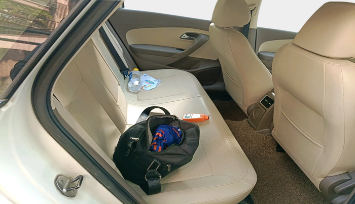 2016 Skoda Rapid 1.5 TDI CR STYLE PLUS AT, Diesel, Automatic, 1,28,203 km, interior