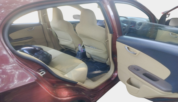 2013 Honda Amaze 1.5L I-DTEC VX, Diesel, Manual, 1,25,735 km, interior
