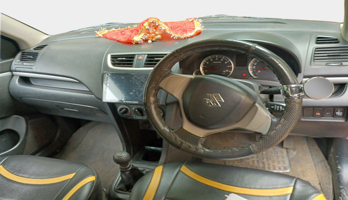 2013 Maruti Swift VXI, Petrol, Manual, 42,550 km, interior