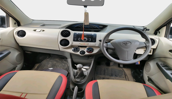 2014 Toyota Etios Liva G, Petrol, Manual, 66,671 km, interior