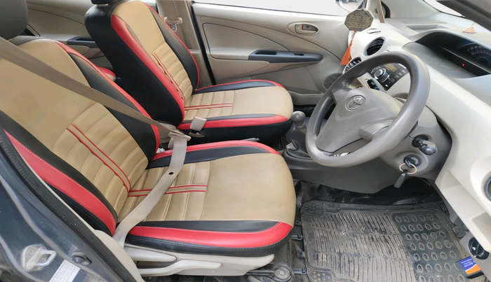 2014 Toyota Etios Liva G, Petrol, Manual, 66,671 km, interior