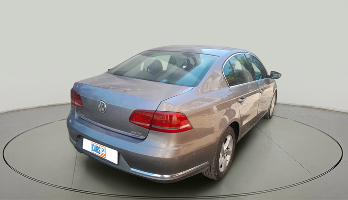 2011 Volkswagen Passat COMFORTLINE DSG, Diesel, Automatic, 1,41,171 km, exterior