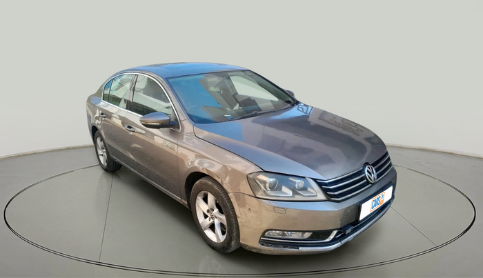 2011 Volkswagen Passat COMFORTLINE DSG, Diesel, Automatic, 1,41,171 km, exterior