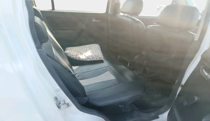 2011 Maruti Wagon R 1.0 LXI CNG, Petrol, Manual, 94,429 km, interior