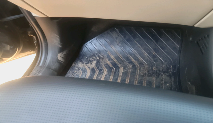 2024 KIA CARENS Premium (O) 1.5 Petrol 7 STR, Petrol, Manual, 14,374 km, interior