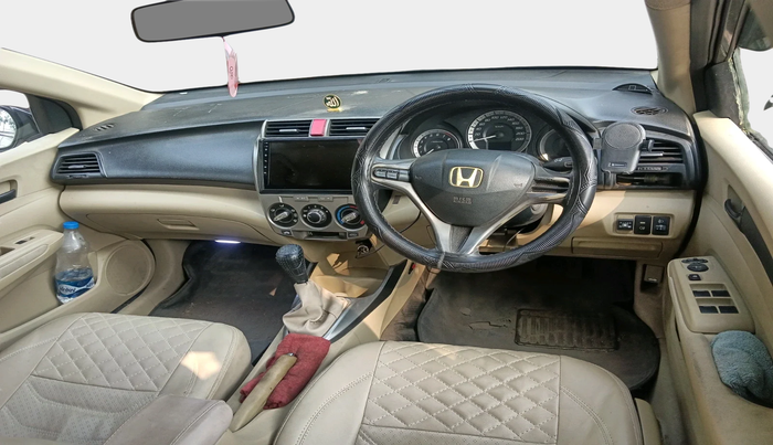 2013 Honda City 1.5L I-VTEC S MT, Petrol, Manual, 1,10,217 km, interior