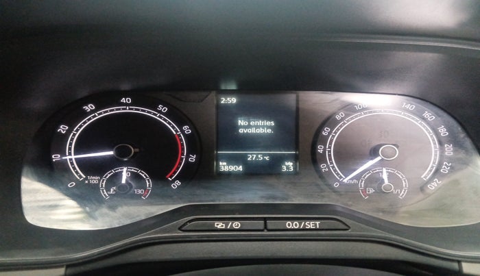 2021 Skoda KUSHAQ AMBITION 1.0L TSI MT, Petrol, Manual, 38,904 km, interior