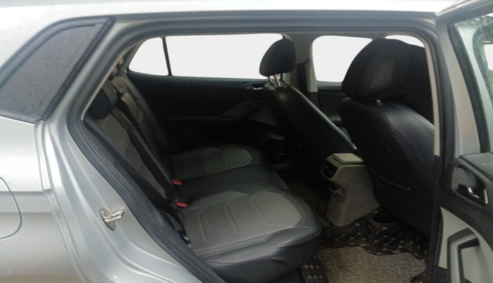 2021 Skoda KUSHAQ AMBITION 1.0L TSI MT, Petrol, Manual, 38,904 km, interior