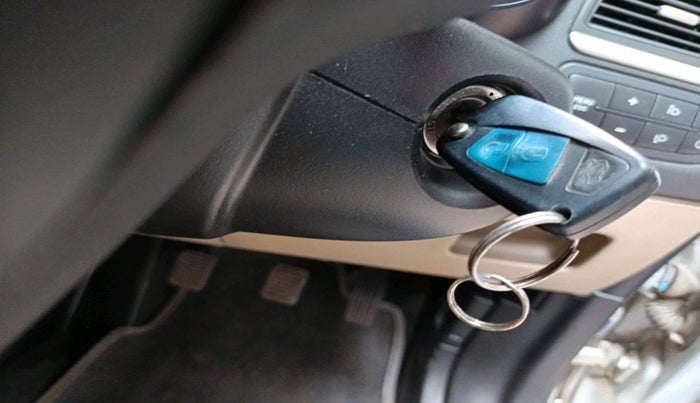 2011 Fiat Linea EMOTION PK 1.3 MJD, Diesel, Manual, 45,814 km, interior