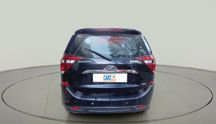 2018 Mahindra XUV500 W11, Diesel, Manual, 59,716 km, exterior