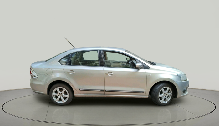 2012 Volkswagen Vento HIGHLINE 1.6 MPI, Petrol, Manual, 1,01,742 km, exterior