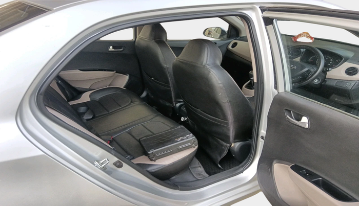 2014 Hyundai Xcent S (O) 1.2, Petrol, Manual, 20,586 km, interior