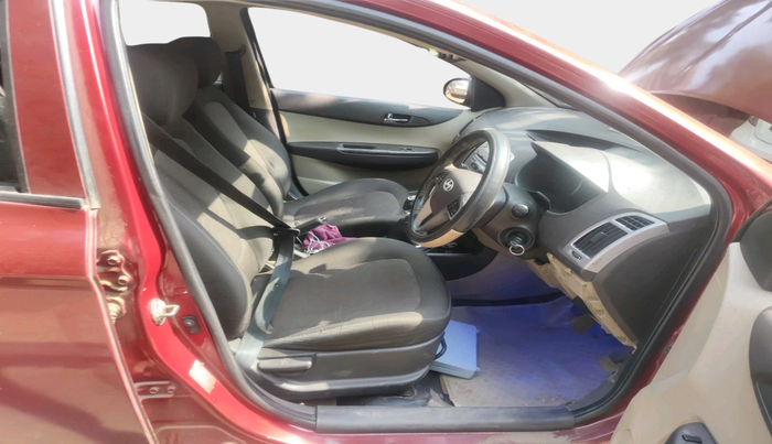 2011 Hyundai i20 SPORTZ 1.2, Petrol, Manual, 65,716 km, interior