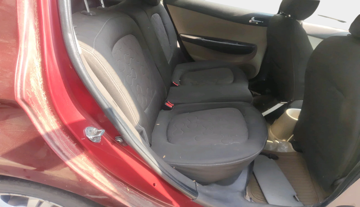 2011 Hyundai i20 SPORTZ 1.2, Petrol, Manual, 65,716 km, interior