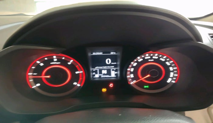 2020 Mahindra XUV300 W8 (O) 1.5 DIESEL AMT, Diesel, Automatic, 35,948 km, interior