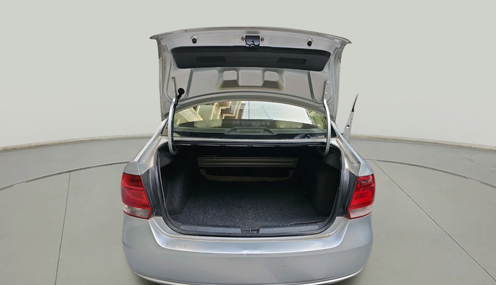 2011 Volkswagen Vento TRENDLINE 1.6, Petrol, Manual, 53,794 km, exterior