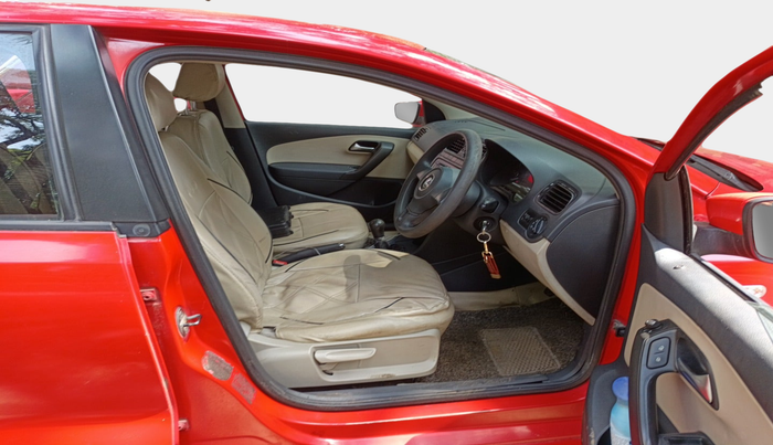 2012 Volkswagen Polo COMFORTLINE 1.2L, Diesel, Manual, 1,61,273 km, interior
