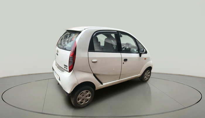 2014 Tata Nano EMAX LX CNG, Petrol, Manual, 65,997 km, exterior