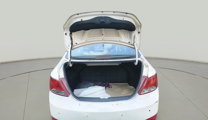 2015 Hyundai Verna FLUIDIC 4S 1.6 VTVT S, Petrol, Manual, 50,168 km, exterior