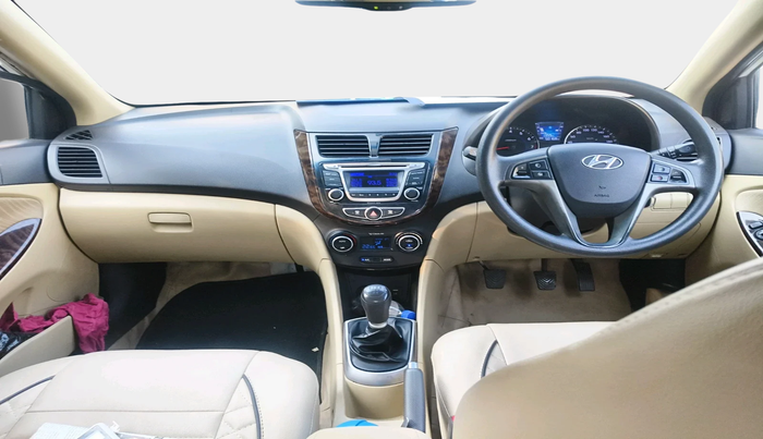 2015 Hyundai Verna FLUIDIC 4S 1.6 VTVT S, Petrol, Manual, 50,168 km, interior