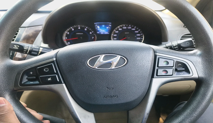 2015 Hyundai Verna FLUIDIC 4S 1.6 VTVT S, Petrol, Manual, 50,168 km, interior