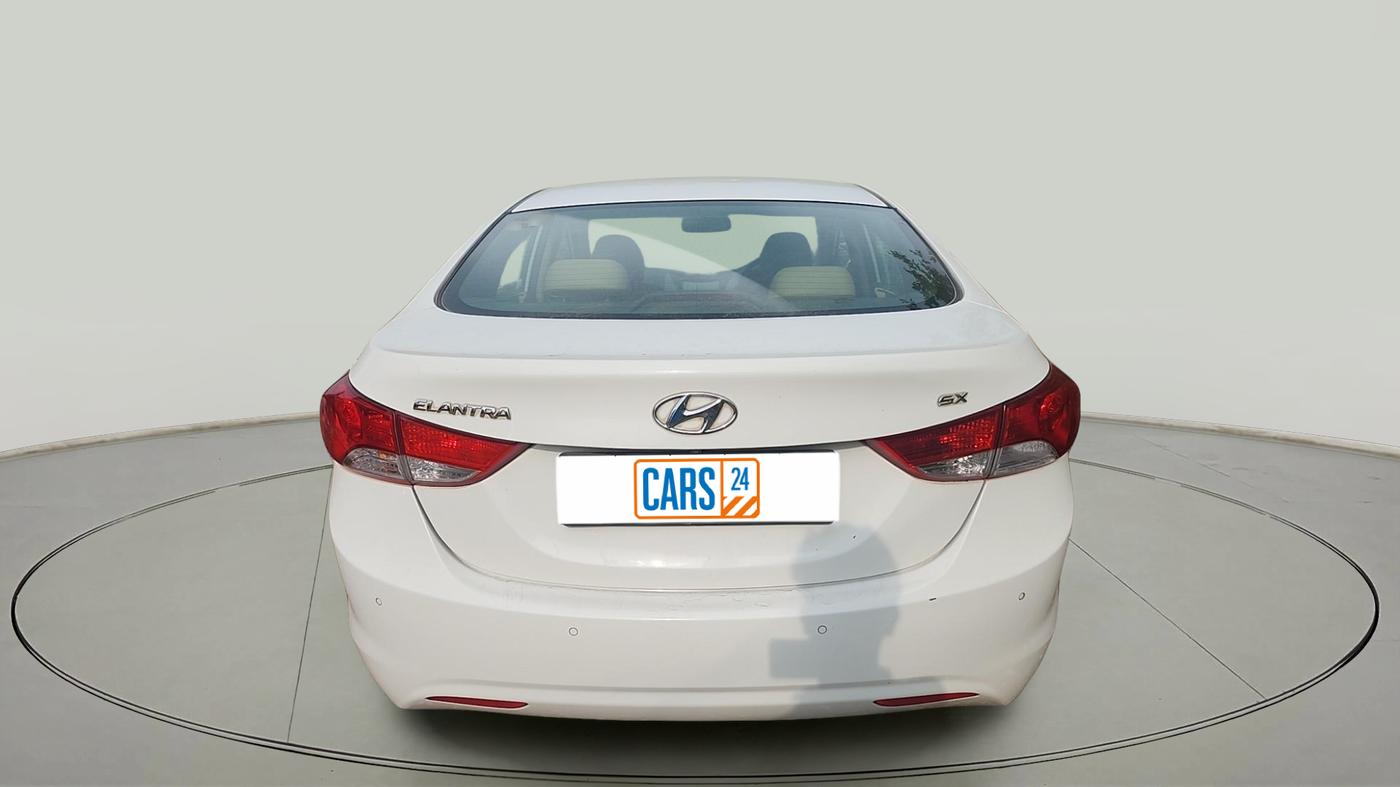 2013 Hyundai New Elantra 1.6 SX MT DIESEL, Diesel, Manual, 1,69,974 km, exterior