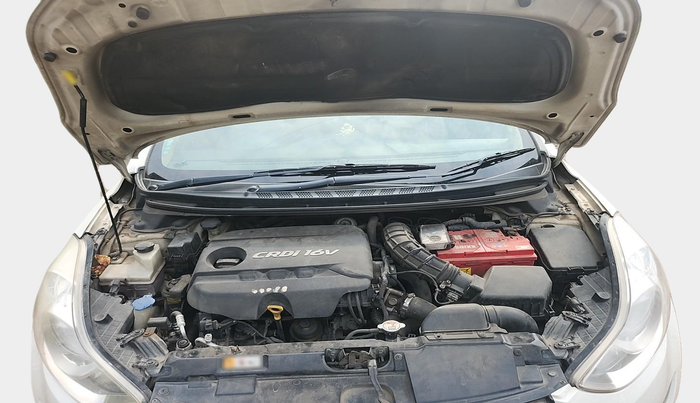 2013 Hyundai New Elantra 1.6 SX MT DIESEL, Diesel, Manual, 1,69,974 km, exterior