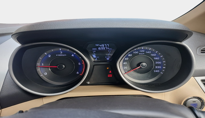 2013 Hyundai New Elantra 1.6 SX MT DIESEL, Diesel, Manual, 1,69,974 km, interior