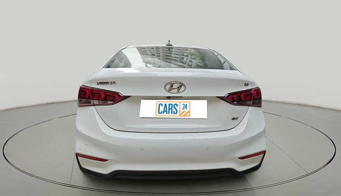2017 Hyundai Verna 1.6 VTVT SX O, Petrol, Manual, 77,191 km, exterior