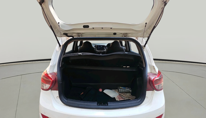 2015 Hyundai Grand i10 SPORTZ 1.2 KAPPA VTVT, Petrol, Manual, 43,759 km, exterior