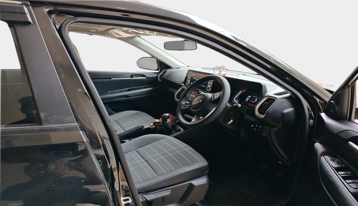 2024 KIA SONET HTK (O) 1.2 Petrol MT, Petrol, Manual, 2,300 km, interior